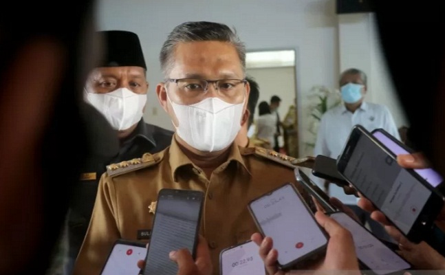 Wali Kota Kendari, H Sulkarnain Kadir, usai menerima
