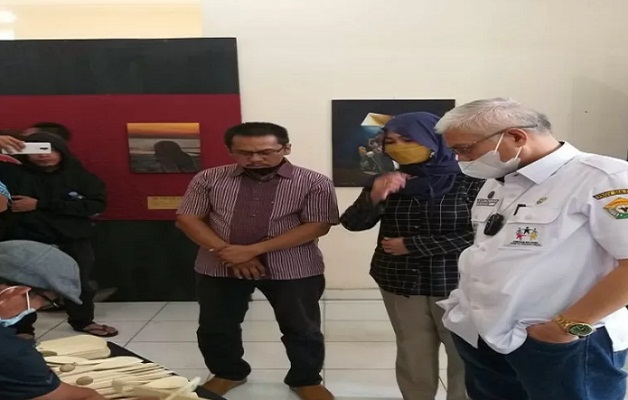 Dikbud Sultra di bawah UPTD Museum dan Taman Budaya menyelenggarakan pameran seni tari lokal di Kendari yang berlangsung selama lima hari kedepan